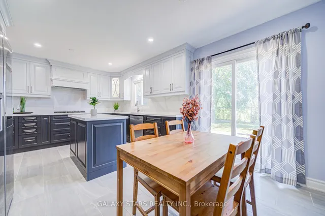 Additional image 20 of 16 Blairwood Terr