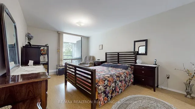 Additional image 10 of 135 Antibes Dr Unit 201