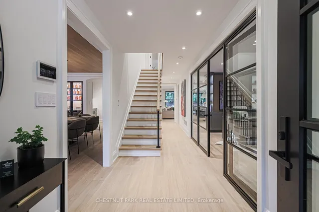 Additional image 17 of 142 Buckingham Ave