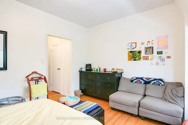 Additional image 23 of 255 Howland Ave