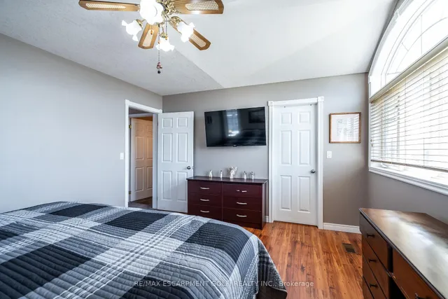 Additional image 18 of 228 Green Rd