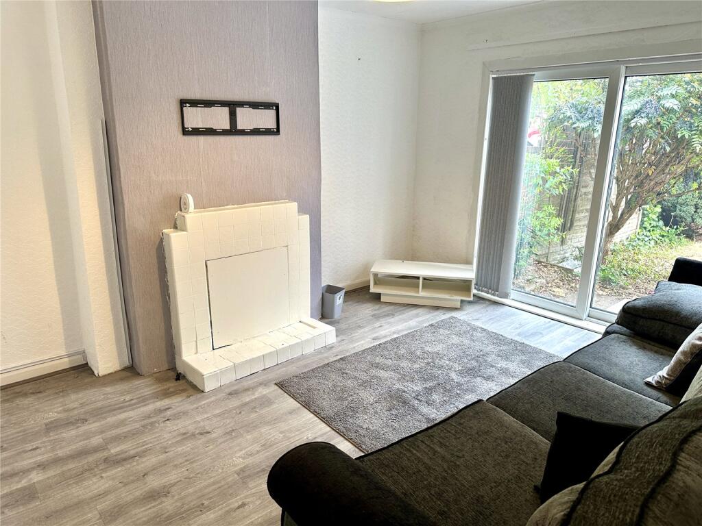 Additional image 18 of Redthorn Grove, Birmingham, West Midlands, B33