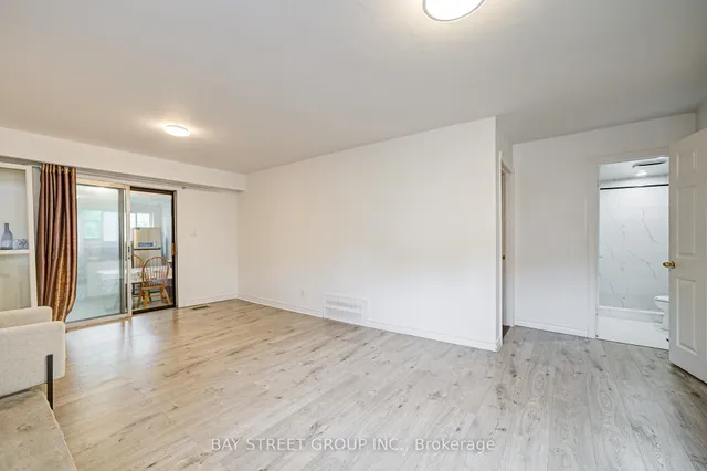 Additional image 23 of 64 Rakewood Cres