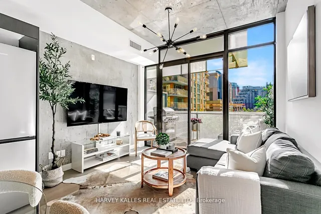 25 Stafford St Unit 406