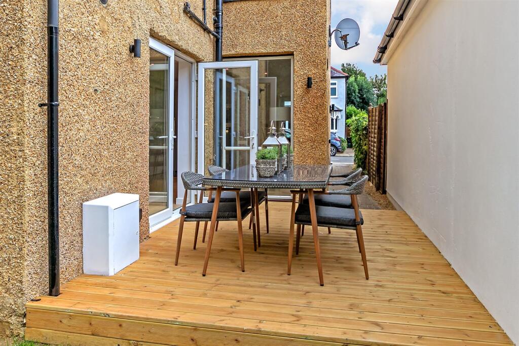 Additional image 14 of St. Julians Road, St. Albans