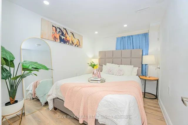 Additional image 31 of 76 Traverston Crt