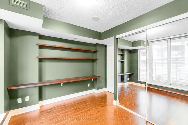 Additional image 17 of 2121 Lake Shore Blvd Unit 204