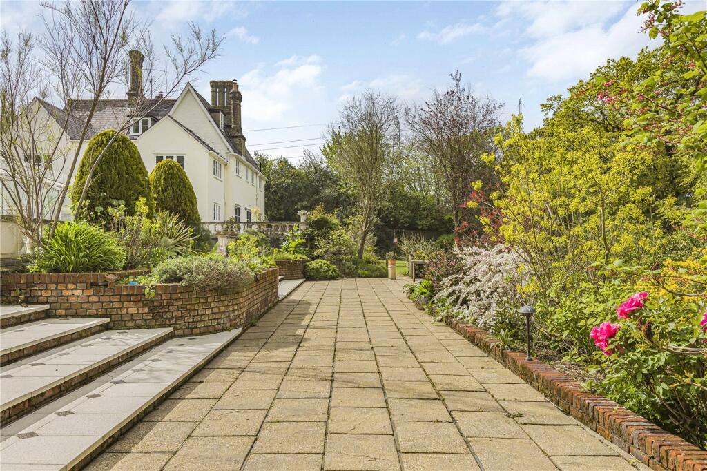 Additional image 28 of Grubbs Lane, Brookmans Park, Hertfordshire, AL9