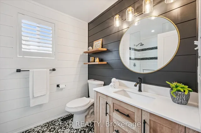 Additional image 18 of 457 Beaumont Cres