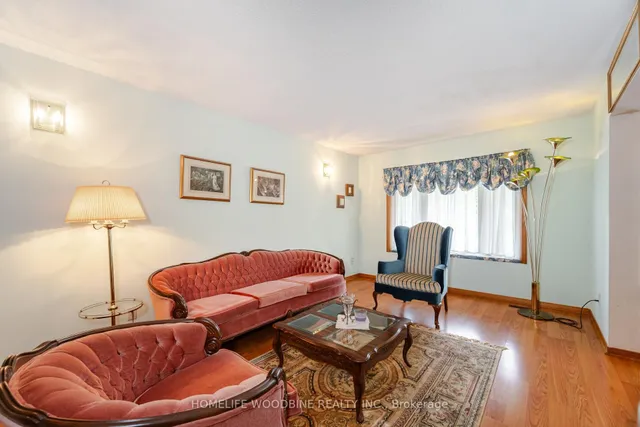 Additional image 7 of 32 Chopin Cres