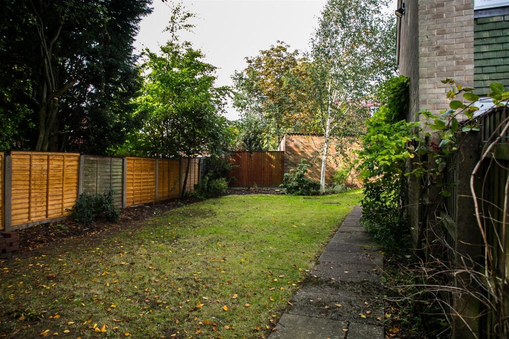 Additional image 35 of Leahurst Crescent, Harborne, Birmingham