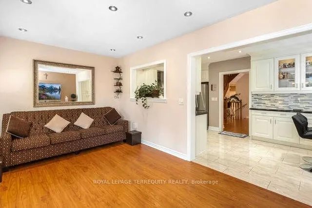 Additional image 10 of 7148 Village Walk