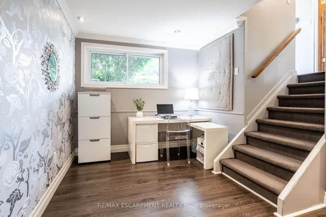 Additional image 24 of 5195 Cedarbook Cres