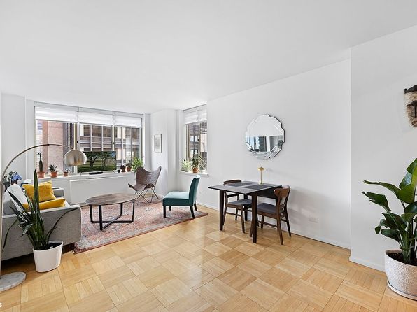 236 E 47th St, New York, NY 