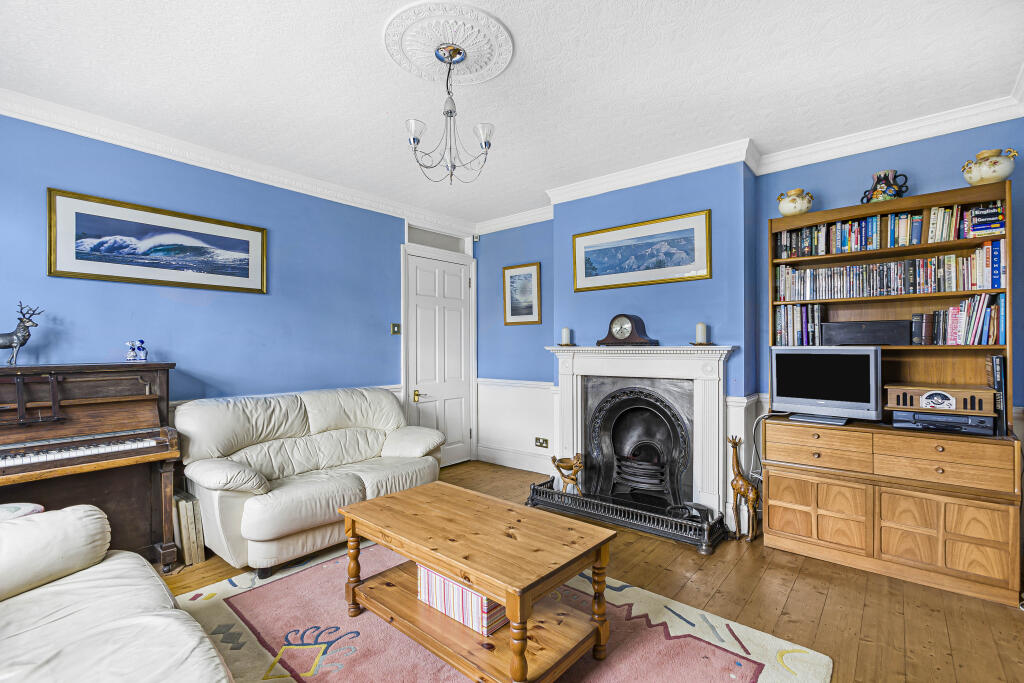 Additional image 7 of High Oaks Road, Welwyn Garden City, AL8