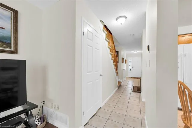 房产图片 28 - 10 Cadham Blvd 单元17