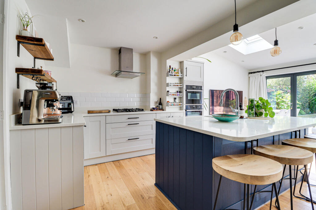 Additional image 5 of Cairns Close, St. Albans, St Albans, AL4