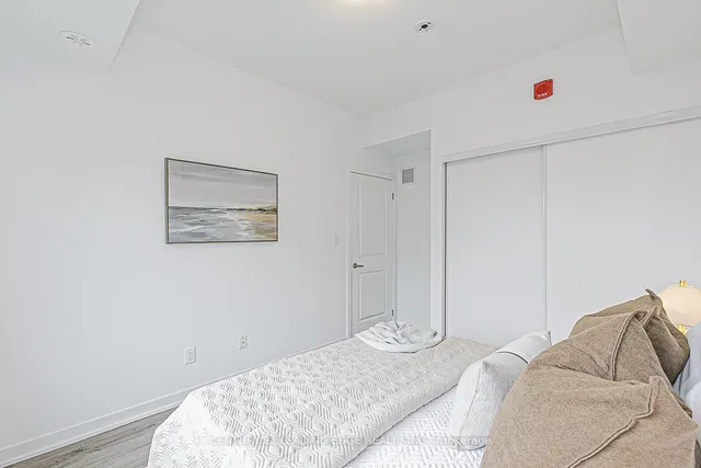 Additional image 31 of 14 Marquette Ave Unit 10