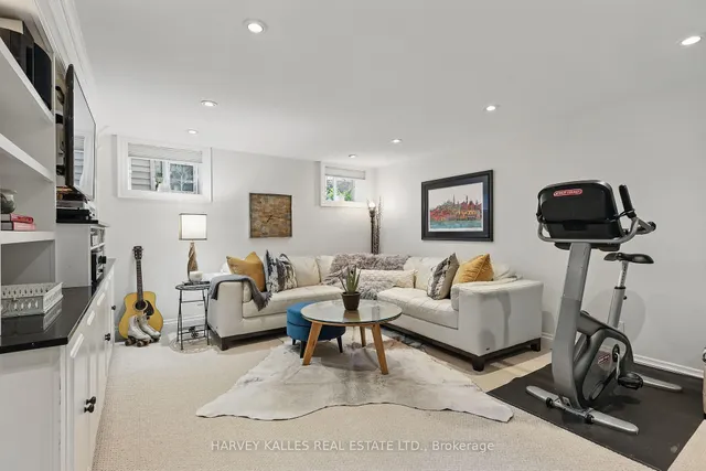 Additional image 41 of 362 Broadway Ave