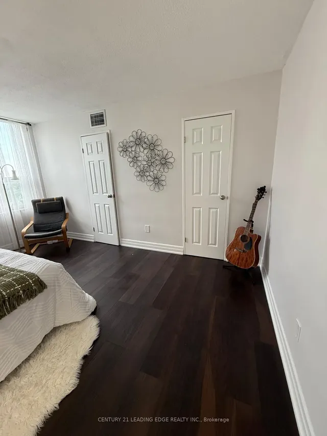 Additional image 26 of 10 Edgecliff Gfwy Unit 1704