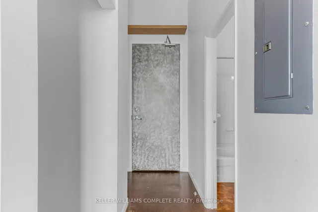 Additional image 3 of 11 Rebecca St Unit 402