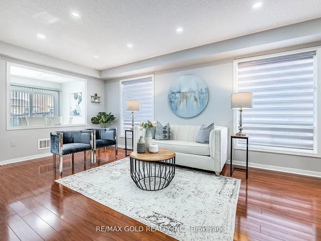 Additional image 7 of 7 Dunlop Crt