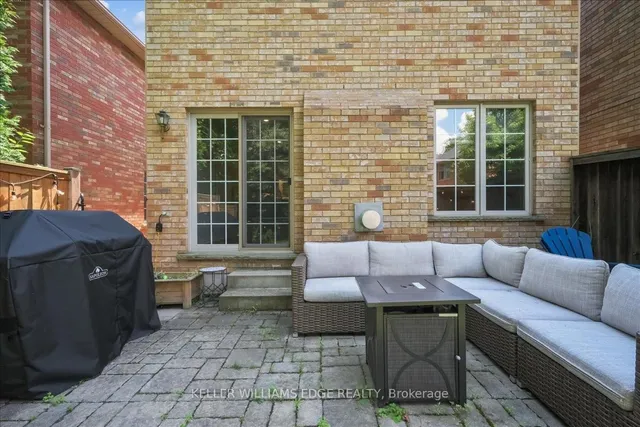 Additional image 37 of 1467 Headon Rd