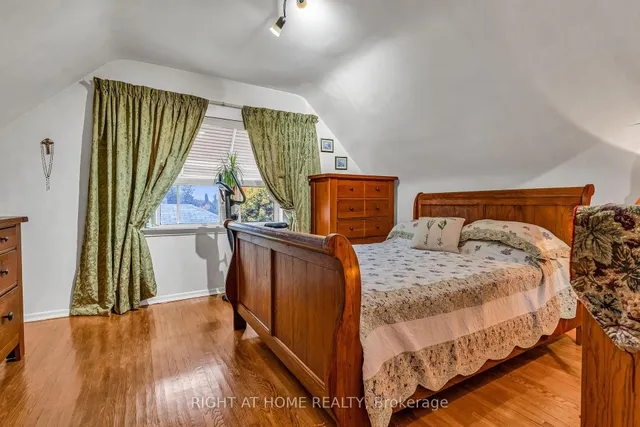 Additional image 18 of 1 Ridge Point Cres