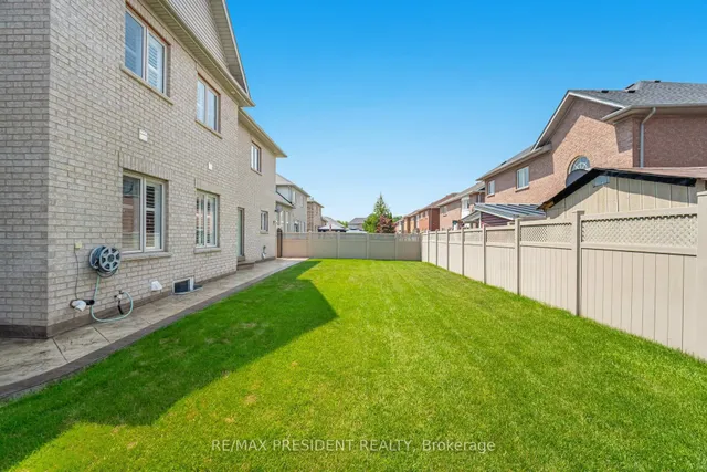 Additional image 46 of 12 Valleyridge Cres
