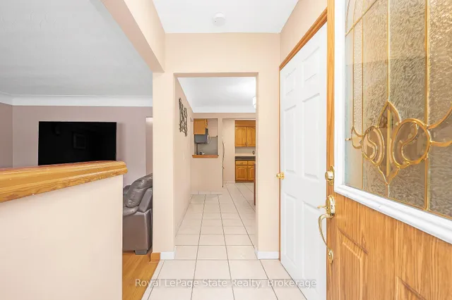 Additional image 7 of 327 East 42nd St