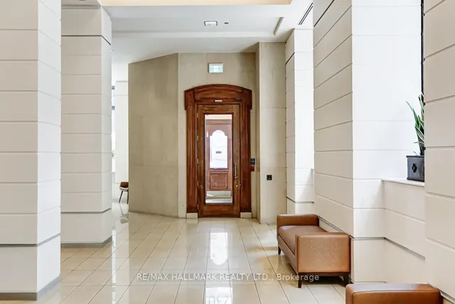 Additional image 27 of 230 King St Unit 911