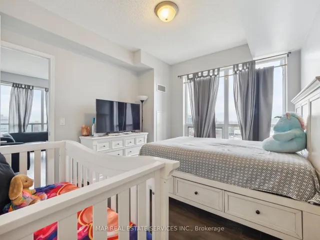 Additional image 23 of 15 James Finlay Way Unit 805