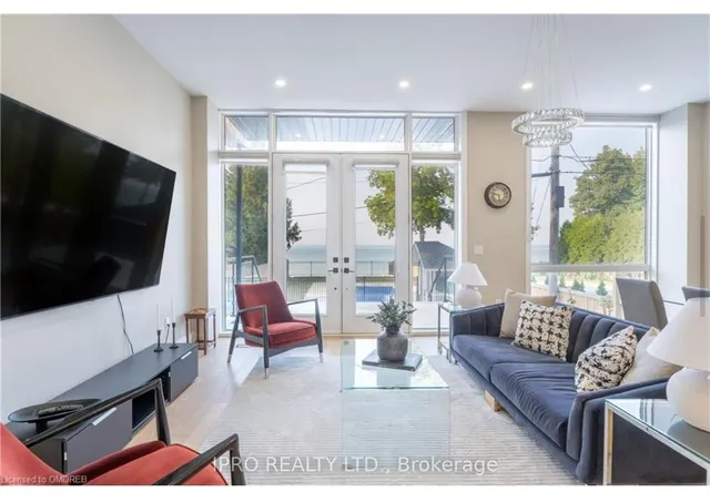 Additional image 11 of 6 Campview Rd