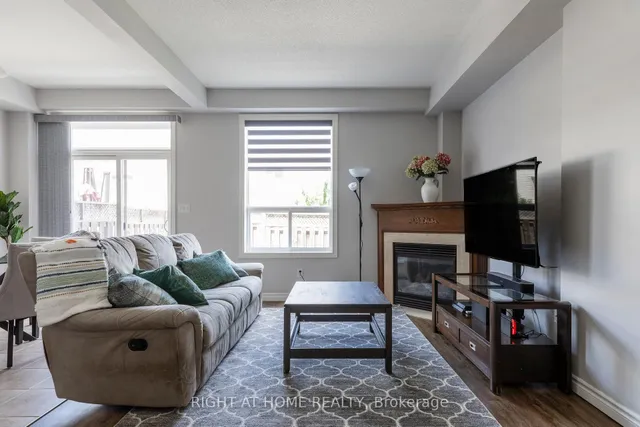 Additional image 10 of 56 Marina Point Cres