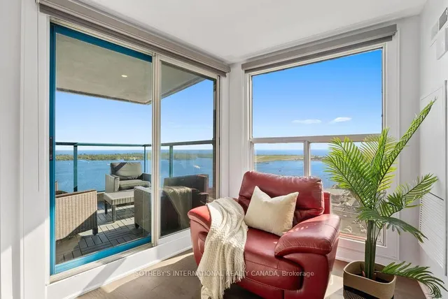 Additional image 19 of 77 Harbour Sq Unit 3208