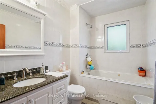 Additional image 8 of 3 Hilldale Rd