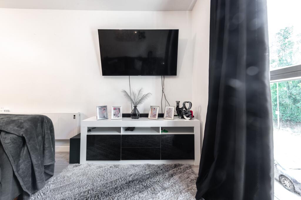 Additional image 4 of New Coventry Road, Birmingham, B26