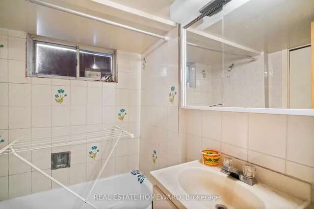 Additional image 30 of 672 Strathmore Blvd