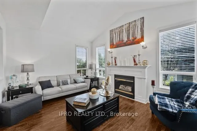 Additional image 7 of 792 Ledbury Cres