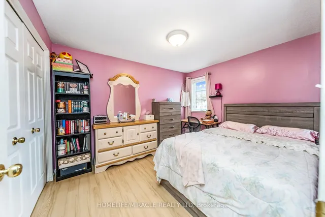 Additional image 31 of 19 Cotton Grass St