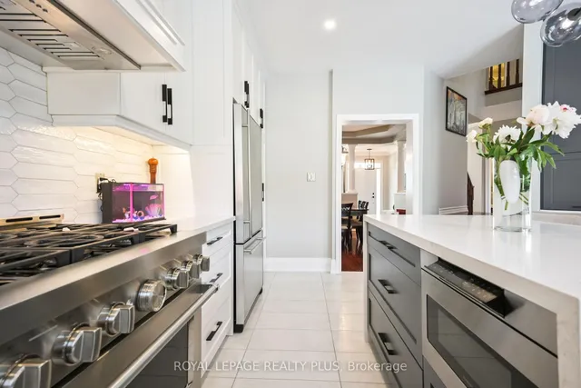 Additional image 25 of 2341 Tesla Cres