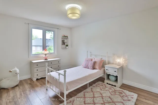 Additional image 33 of 4220 Spruce Ave