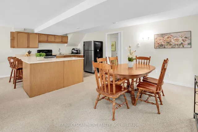 Additional image 18 of 585 Fletcher Rd