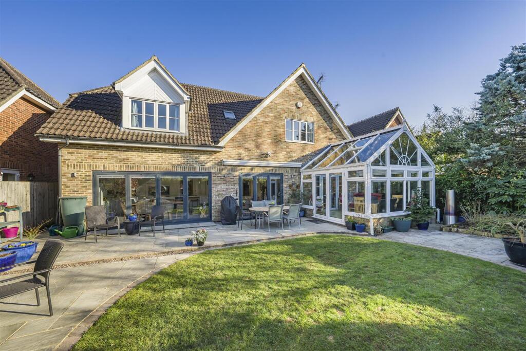 Additional image 17 of Bucknalls Drive, Bricket Wood, St. Albans