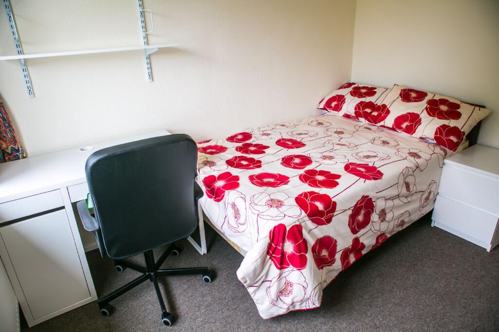 Additional image 5 of Leahurst Crescent (E), Harborne, Birmingham, West Midlands, B17