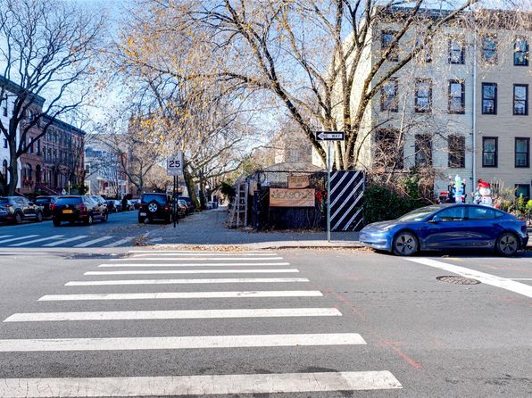 358 Stuyvesant Ave, Brooklyn, NY 11233
