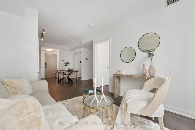 Additional image 10 of 10 York St Unit 2502