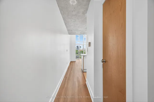 Additional image 4 of 255 Richmond St Unit 814