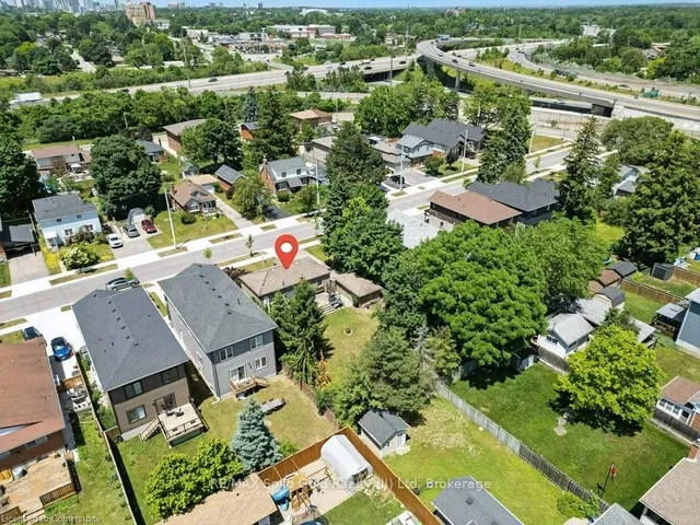 Additional image 25 of 45 Second Ave