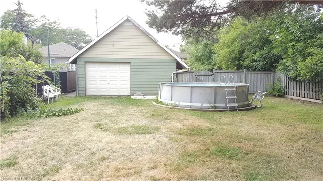 Additional image 33 of 57 Bellman Ave